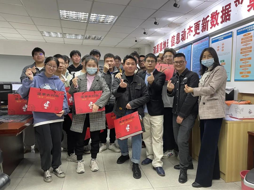 走访慰问，年货上门，j9国际集团集团多项行动确保项目部员工“当场”过好年！