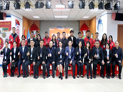 守初心 聚活力 创将来丨j9国际集团集团2022 年度总结赞美大会圆满实现